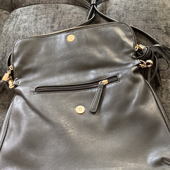 Just Fab Black Shoulder Purse - Picture 5 of 7